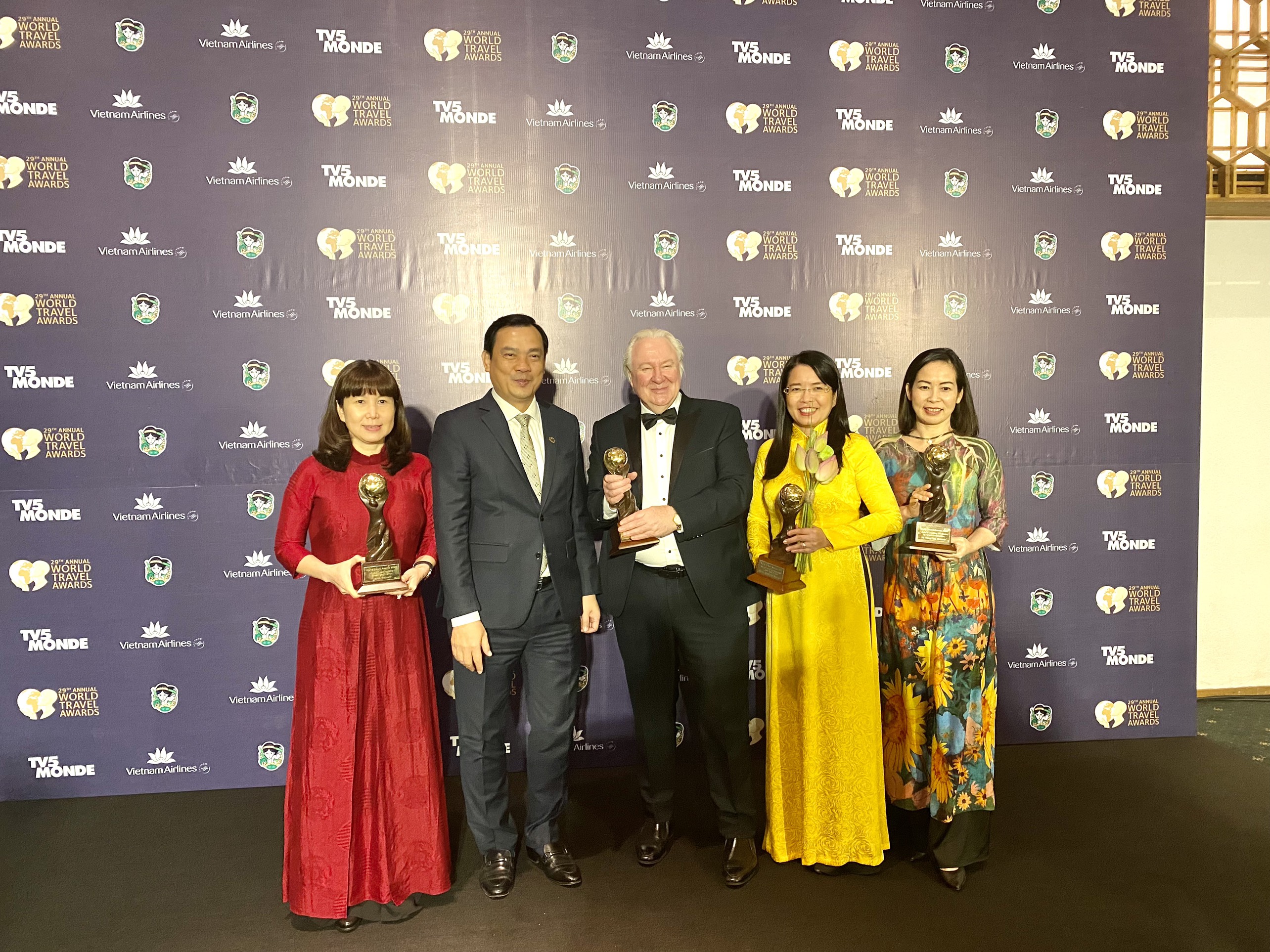 Giải thưởng không chỉ là niềm tự hào mà còn là cơ hội cho du lịch Thủ đô, khẳng định vị thế, hình ảnh và thương hiệu du lịch thành phố Hà Nội trên trường quốc tế.